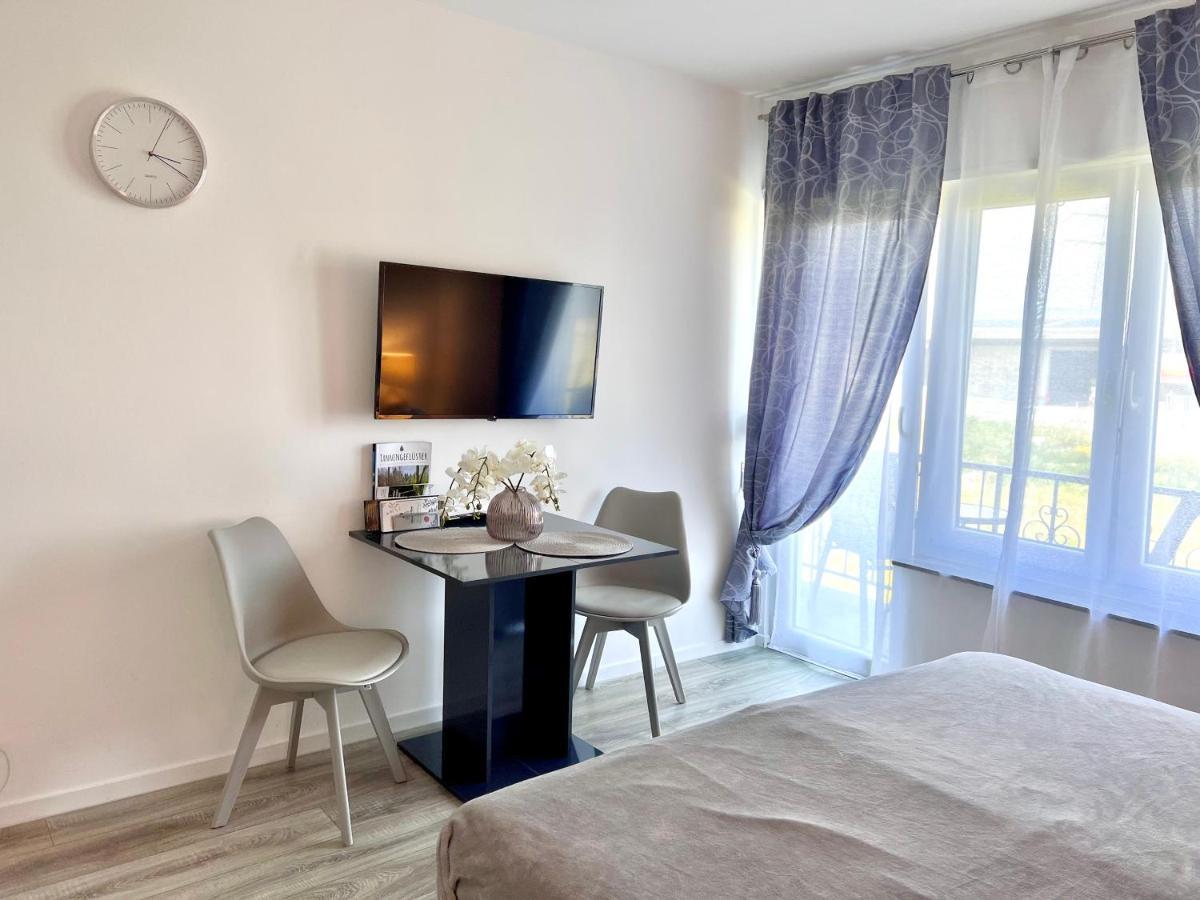 Prime Host Lovely Apartment Karlsruhe Exterior photo
